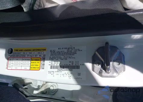 2017 Ford Fusion Hybrid Se z USA, uszkodzony, nr VIN 3FA6P0LU3HR359610